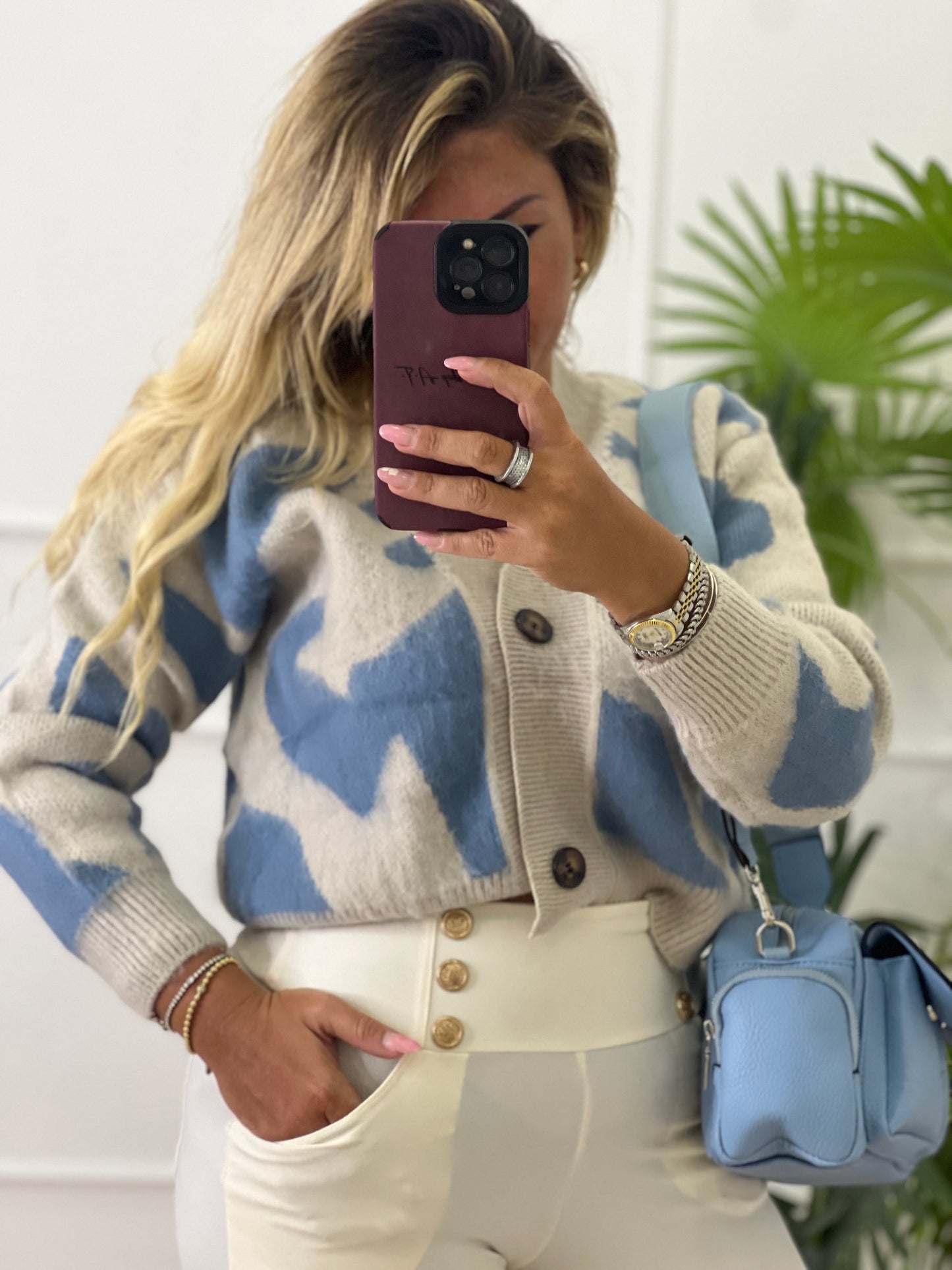 Pull giulia celeste