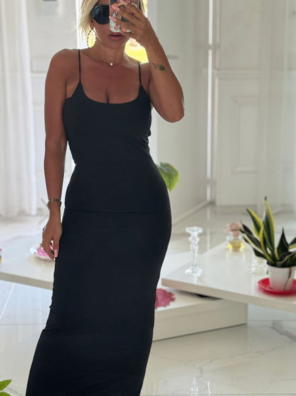 Abito kim nero